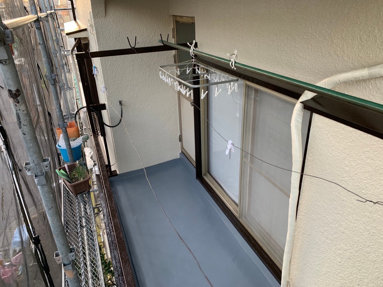 葛飾区　ベランダ塗装